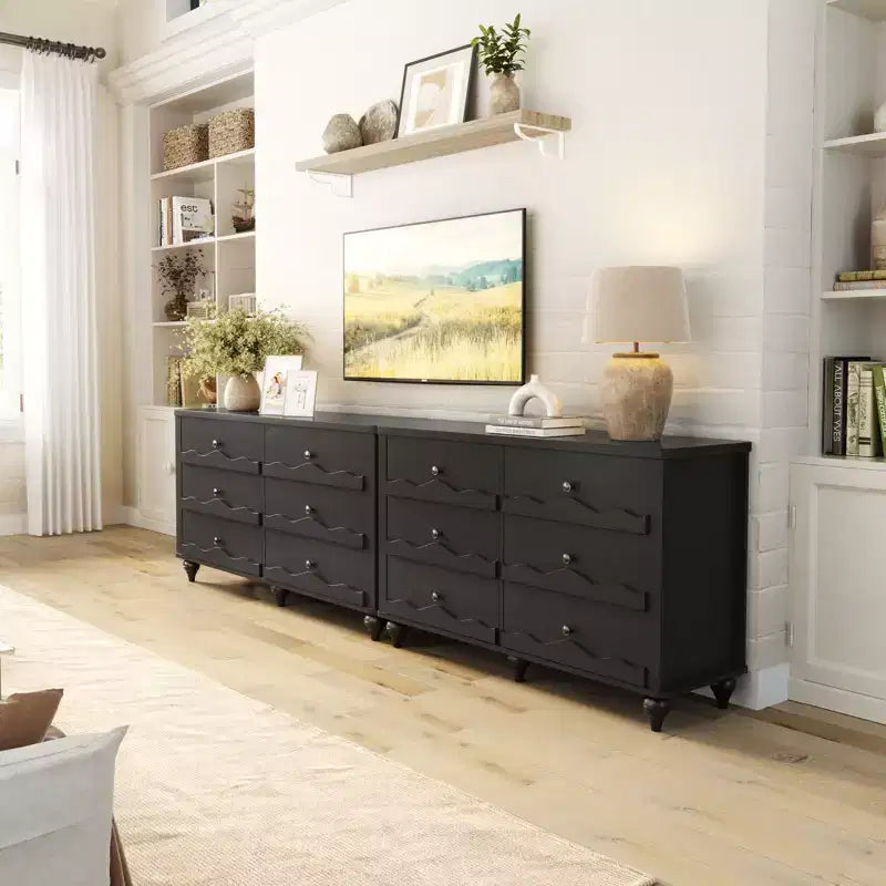 Commode à 6 tiroirs avec façades texturées ondulées et design affleurant