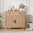 Buffet de salle à manger ou de cuisine avec portes et tiroirs