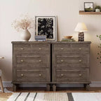 Commode 4 tiroirs avec pieds coniques et finition vieillie