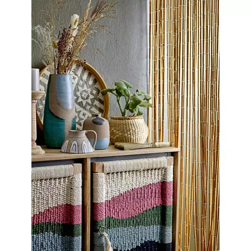 Console en bois de manguier avec portes en corde tressée et rangement compartimenté