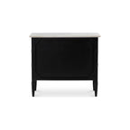 Table de chevet avec plateau en marbre et bois de manguier d'inspiration provençale, poignées en laiton et deux tiroirs pour chambre à coucher