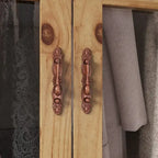 Ensemble de deux armoires Grand Closet d'inspiration vintage avec accents en métal