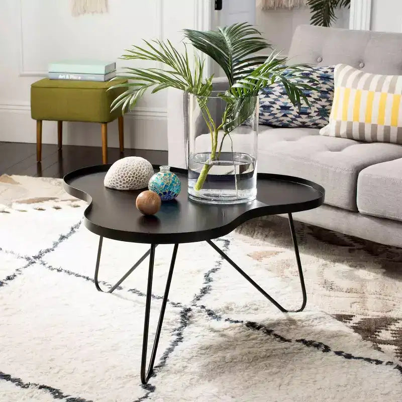Table basse en fer noir avec pieds épingles vintage, usage intérieur