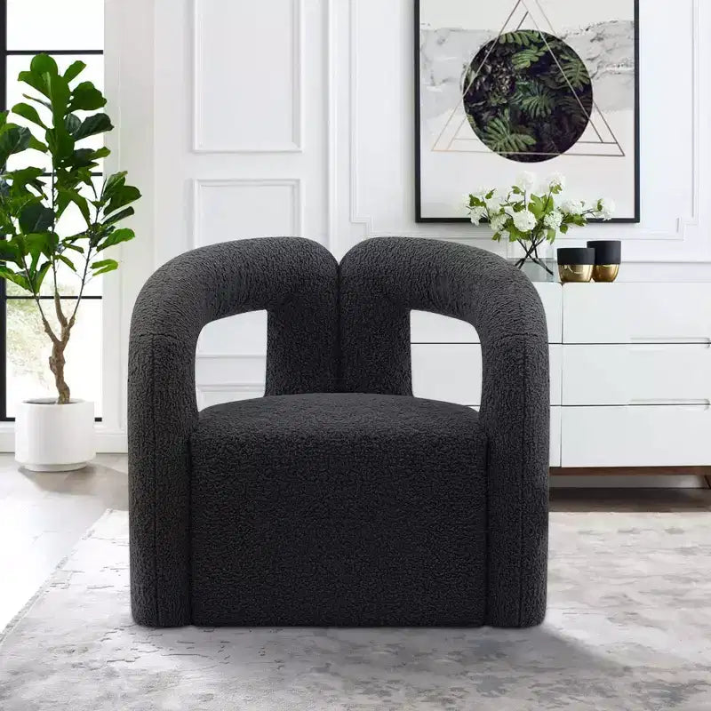 Fauteuil d'appoint Boucle avec structure en pin et mousse haute densité