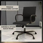Chaise de bureau en cuir vegan nervuré avec base pivotante noir mat