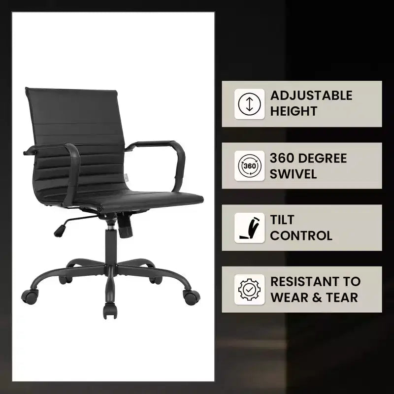Chaise de bureau en cuir vegan nervuré avec base pivotante noir mat