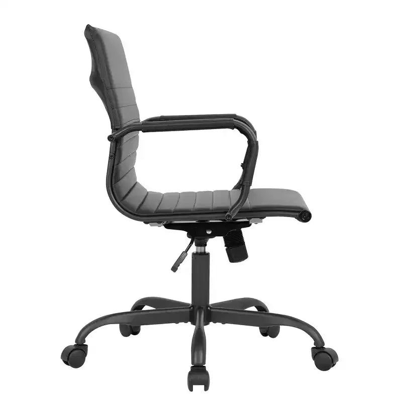 Chaise de bureau en cuir vegan nervuré avec base pivotante noir mat
