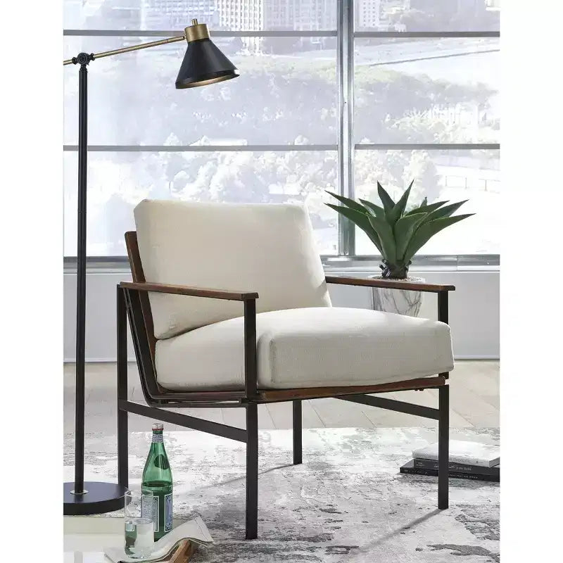 Fauteuil d'appoint avec structure en métal et coussins en mousse moelleuse, ivoire