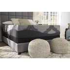 Matelas ferme hybride avec ressorts ensachés et mousse haute densité