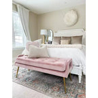 Banc rembourré avec coussin capitonné et pieds en métal doré